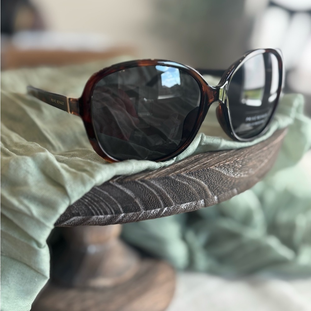 Privé Revaux Girl Boss Oversized Sunglasses – Tortoise Brown